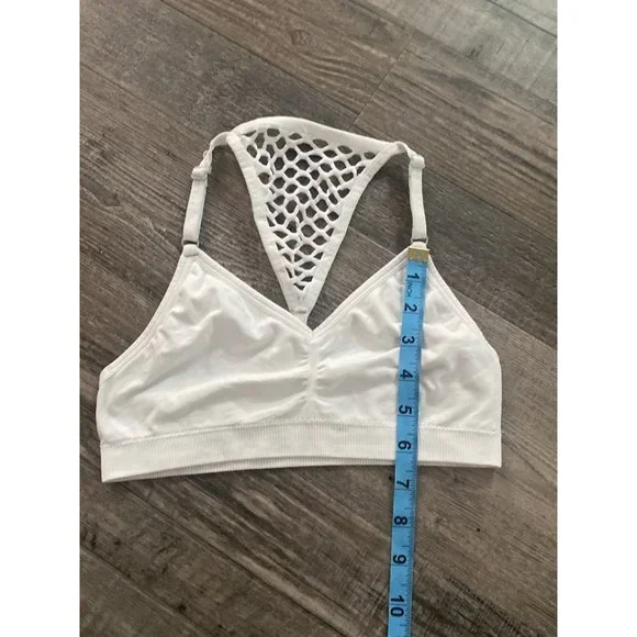 Sports Bra - Picture 3 of 4